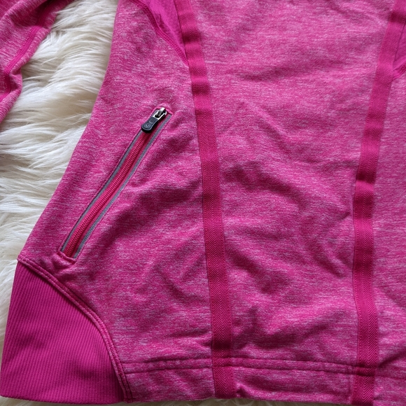 See copy listing Lululemon women's pink run inspire pullover - Picture 6 of 8